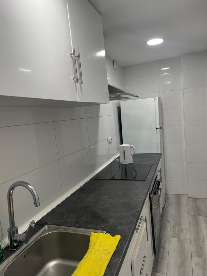 Habitacion Privada Workstay Валенсия Экстерьер фото